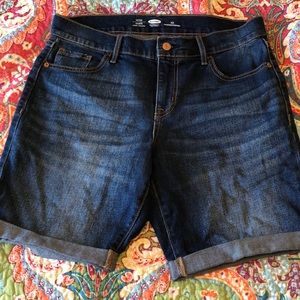 Old Navy Bermuda shorts